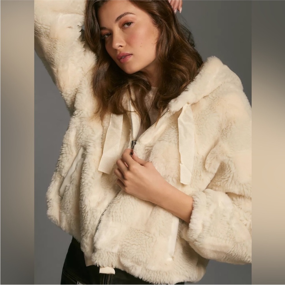 BY ANTHROPOLOGIE CROPPED FAUX FUR HOODIE JACKET - Picture 3 of 12